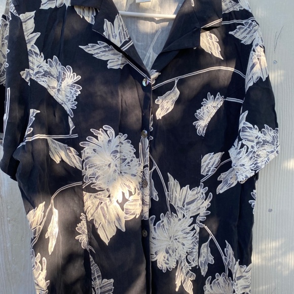 Pineapple Moon Women’s Vintage 100% Silk button down shirt size XL - Picture 6 of 8